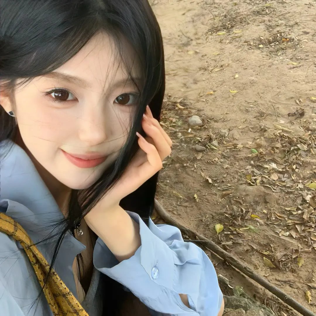 情满雪阳花