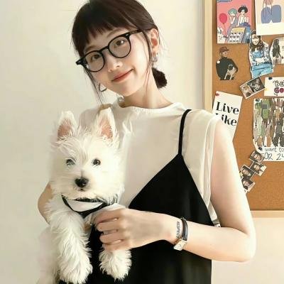 金爪女郎